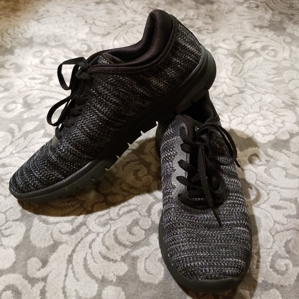 NWOT Champion sneakers